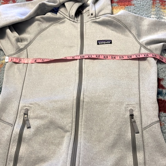 Patagonia Tech Fleece Hoody Birch White Women’s Medium Pockets Logo Full Zip - Picture 8 of 13
